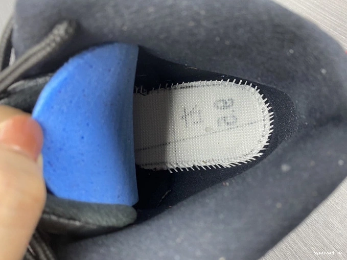 Game 12 Jordan 130690 Flu 002 Retro (2016) 0930